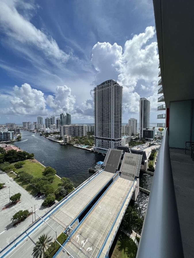 23Rd Floor Luxury & Spacious Beachwalk Resort Apartment With Amazing View Hallandale Beach Exterior foto