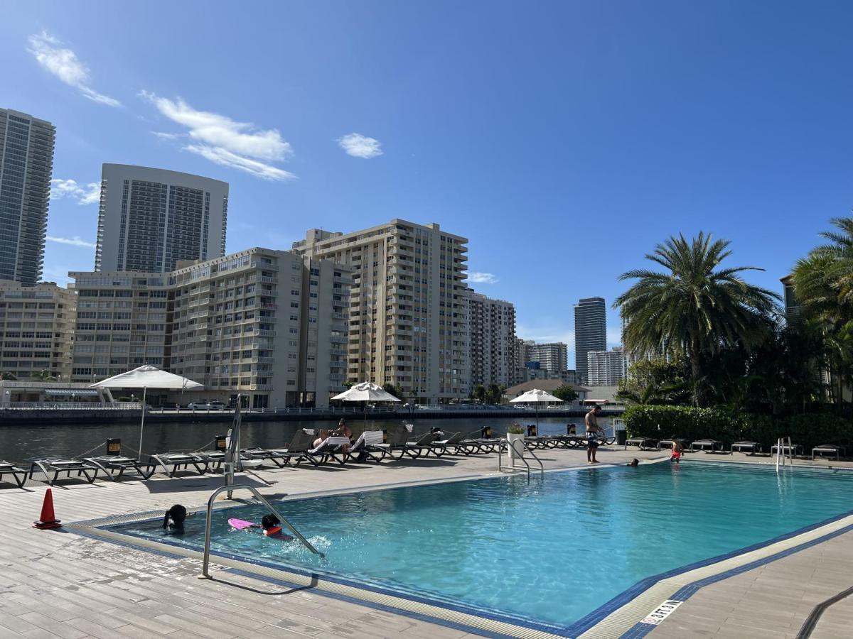 23Rd Floor Luxury & Spacious Beachwalk Resort Apartment With Amazing View Hallandale Beach Exterior foto