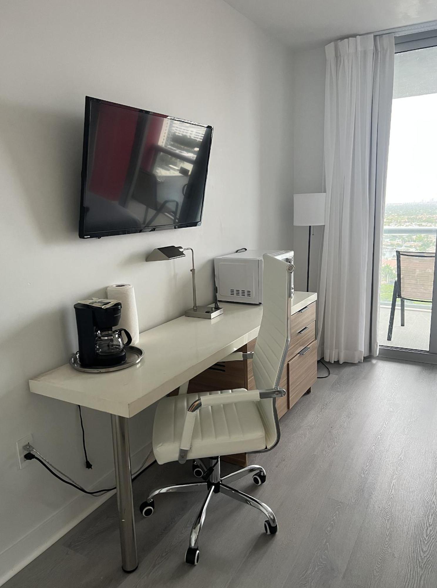 23Rd Floor Luxury & Spacious Beachwalk Resort Apartment With Amazing View Hallandale Beach Exterior foto